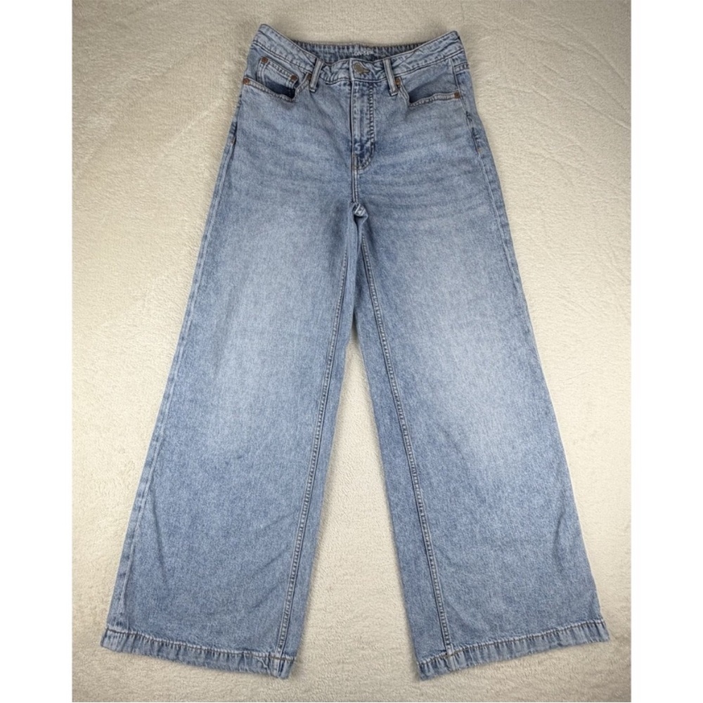 Women's Light Blue Wide-Leg Jeans
